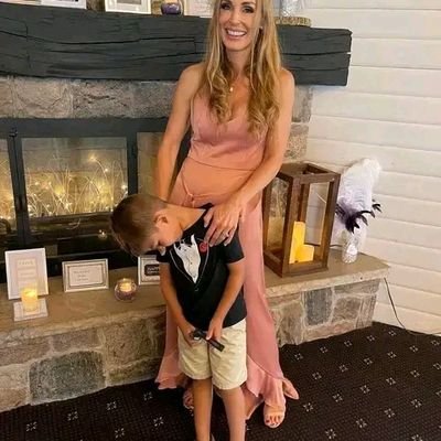 BeverlyJos70483's profile picture. 