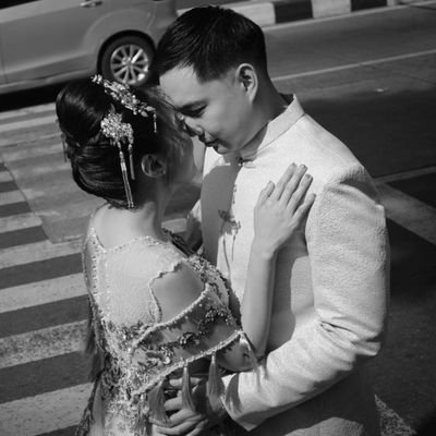 simplyeazy's profile picture. Software engineer kabupaten, AI whisperer, pengen ternak lele.