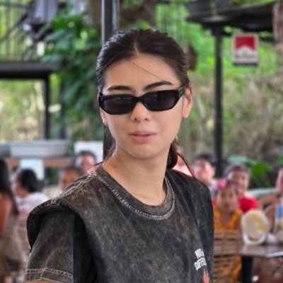 rain_on_mikhs's profile picture. 8 w;th me 🌸