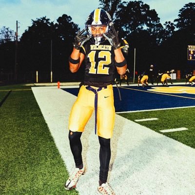 Iamkeshaunr11's profile picture. c/o 26’ 🏀/🏈/. 🏀- PG. 🏈-OLB/RB 5’9 159lbs  Wheeler High school Marietta, GA. IG: iamkeshaunr12 615-513-7789 keshaunrogers8@gmail.com. ncaa id 2307946398
