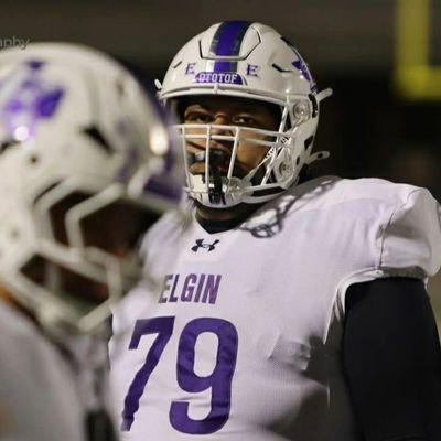 DrakeMccoy298's profile picture. 17/elgin high school OL/6'4 360/ love football, being there for my brothers, being a good leader and I love my mama