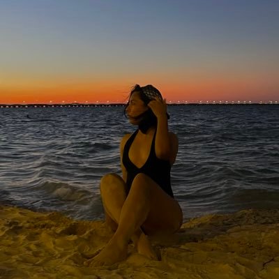 fersymolina's profile picture. vómito verbal