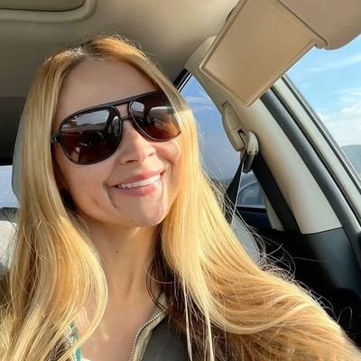 JHamlet79285's profile picture. 