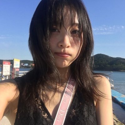 remquila's profile picture. usto ko lang sa bohay ay yumaman