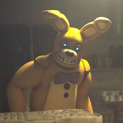 pangolinn88's profile picture. hello! | 14 | 🇬🇧 | he/him | FNaF