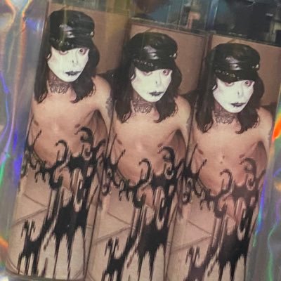 petteshabu's profile picture. —debut album out now! 👽