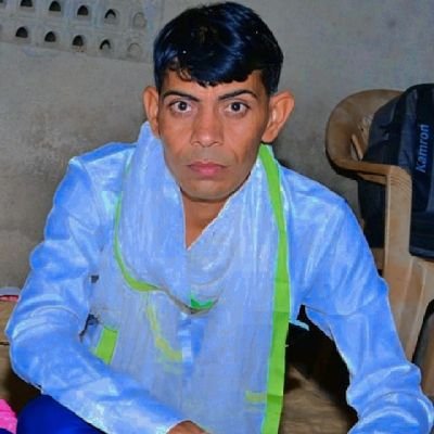 MAHESHK98421691's profile picture. Student