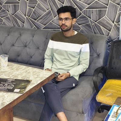 akpoetry_tweet's profile picture. 