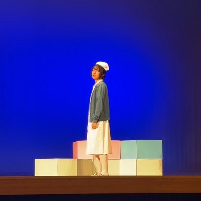 Rei_Situji's profile picture. IKD.DRAMA CRUB 進行 2年 仲良くしてください☺️ 「祭りよ、今宵だけは悲しげに」小林教授→「夏芙蓉」吉田舞子→「天の川のほとりを歩いた」御影石満→「今日は塾に行くふりをして」 千家愛→「死神」死神→「チェンジ・ザ・ワールド」主任看護師の大井川裕子