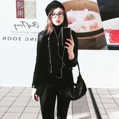 Sara_Flower's profile picture. Indie author.