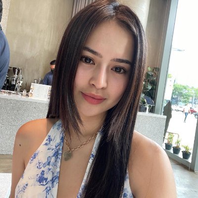 GreeneAlexia0's profile picture. Knowledge is Power. 📘💡
CEO | DIVORCED | I LOVE STEAK & WINE