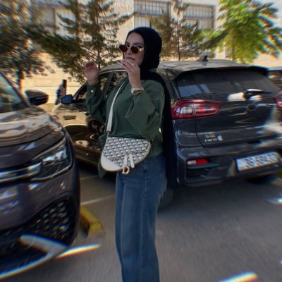 hallaa03's profile picture. اي اشي ببالي بكتبه