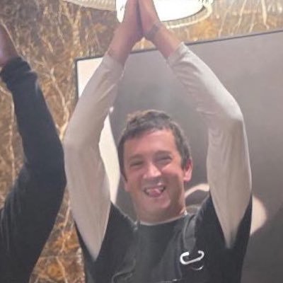 emkaylietome's profile picture. i’m okay (trust me) i repost a lot smiles #mcrtwt #oceantwt #tøp