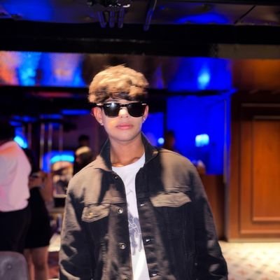 d_devarsh's profile picture. under construction