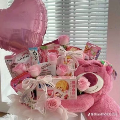 xenia_coco's profile picture. follow me for a quick follow back.                          I’m active 🚀