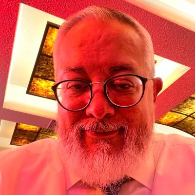 nielvasan's profile picture. A ser felices sin lastimar a los demás. Mejoremos este planeta. Opiniones personales.