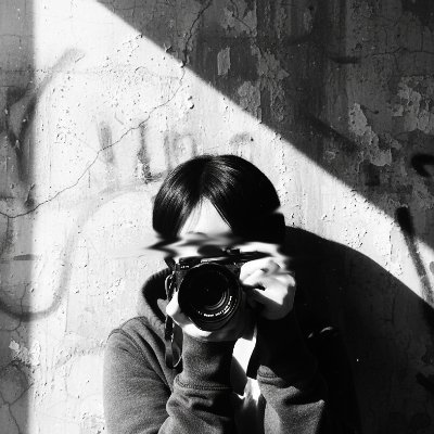 grayish_h's profile picture. その日その時の美しさを写しています。写真とライフ。FUJIFILM X-H1とT1 / #サツエイ日記 🐿️👽推し