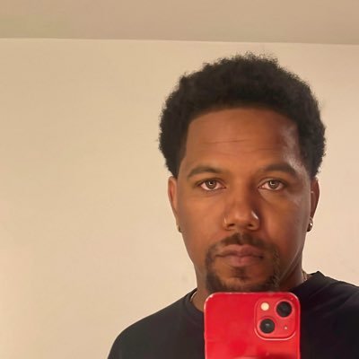 readyandW1LLing's profile picture. or whatever...