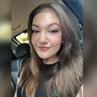 haleberberr9898's profile picture. 