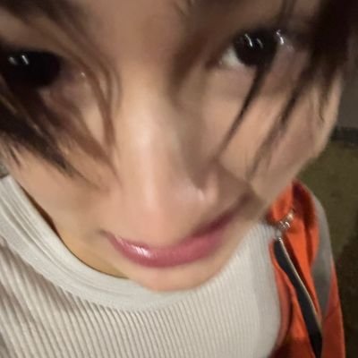 ffleurenne's profile picture. — compte principal @pawskisse | #CORTIS fan account only ‧₊ ᵎᵎ 🍒 ⋅ ˚✮ sie sind mein mittelpunkt ➛ juhoon, seonghyeon, keonho ✰ bahas rosblok juga yaw ۶ৎ