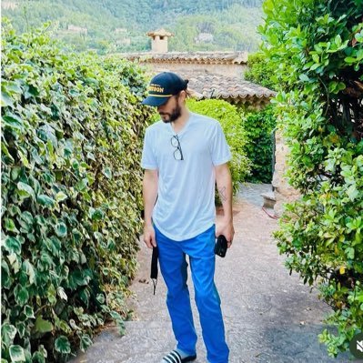 verity95's profile picture. Supporting: Black lives matter. Love is love. 🌈