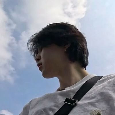 shsevk's profile picture. نامجِن میرے والدین