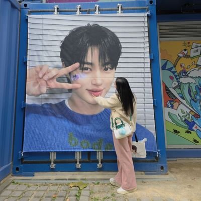 PalmNoonaa's profile picture. 가장 예쁜 것을 너에게 주고싶다  #Xukai #Zhangchi #Wanganyu #Houminghao #변우석 #강승식