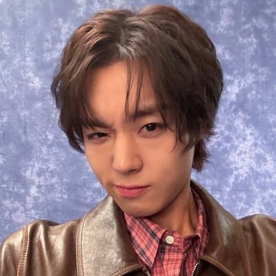 seongtakbfs's profile picture. 20 and gay