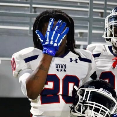 ZayeTunley's profile picture. Rb/Lb 🏈 C/O 2029 RYAN HIGH SCHOOL
