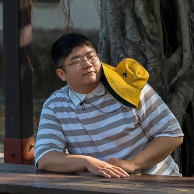 ziyo0915's profile picture. https://t.co/4H2nLm6ZXR偶爾更新 比較少雙人片 謹慎購買 內容包含色情內容 未滿18歲禁止🚫觀看/貼文及影片皆禁止轉發到其他地方/對猴子沒有興趣 抱歉了