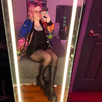 Catnip420_'s profile picture. 31 | She/Her/They/Them | Twitch Affiliate | Chaotic and Raunchy | Scorpio | 18+