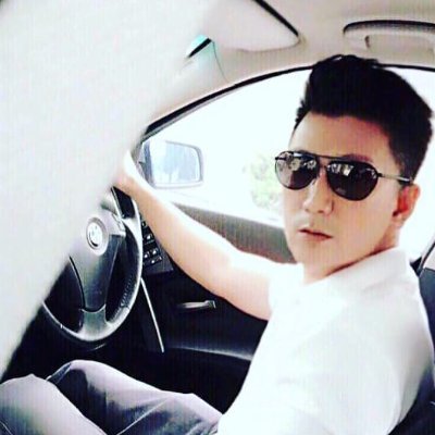 m_jaamess's profile picture. Love, here and now, and consciousness.