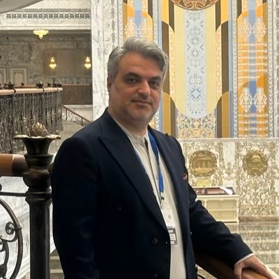 mohamadmobin1's profile picture. روزنامه نویس و مدیرمسوول رسانه های آوش و منیبان / مدیرکل تولیدات رسانه ای دفتر رئیس جمهور/ مسوولیت نوشته های شما با خودتان است