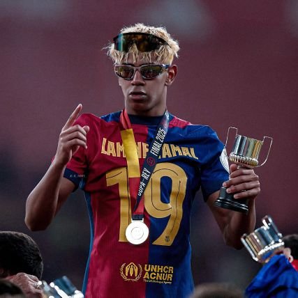 somyadipghosh's profile picture. Web developer. Learning MERN. Building Nothin. :)