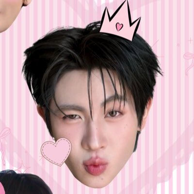 mindmoomin24's profile picture. 