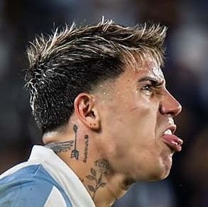 _we_all_float_'s profile picture. River, Scaloneta, Messi y Julienzo = los placeres de la vida🥂

|🇦🇷|22|♌|🤍❤️🤍|🤟🏻y🤙🏻|