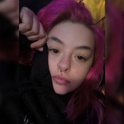 Spookyghostt30's profile picture. murder shows | Michael Jackson | Free Lyle & Erik | wrestling fan | murder mystery