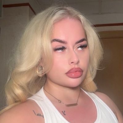 kinkyhookup's profile picture. 