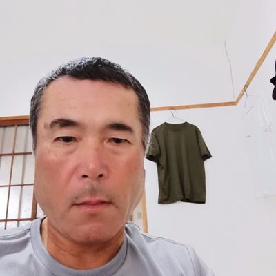 IyEJJfJz2995466's profile picture. 