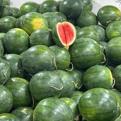 crimbilini's profile picture. 