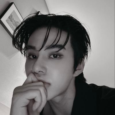 Sr8490262753094's profile picture. 