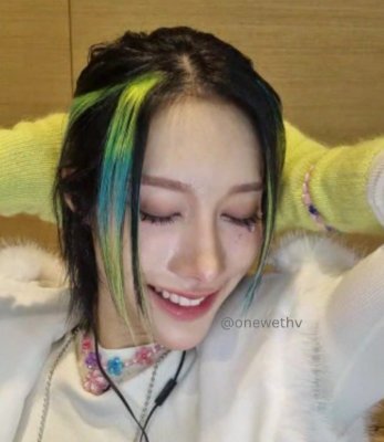 d89r253026's profile picture. secret acc I love xlov I'm a stan of everybody you can think of I love my cats family and big anime fan NOT MY real age in the bio I'm not 32 guys