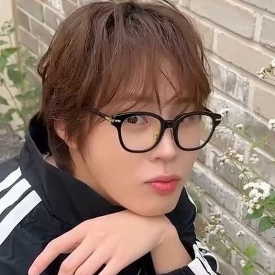 4cloud_wooni's profile picture. 멋있는데 귀엽기까지 한 사람을 만나 매일이 특별해 
fan account @gooreumseng @BPM_HSW