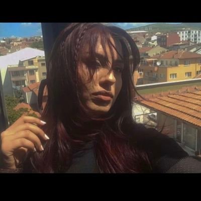 buyuzdendolayii's profile picture. 