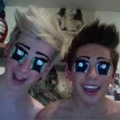 ChickensRude's profile picture. Dm Me Exactly 18 Photos Of Draco Malfoy To Be Accepted Into My Heart
yes the squeltching is me