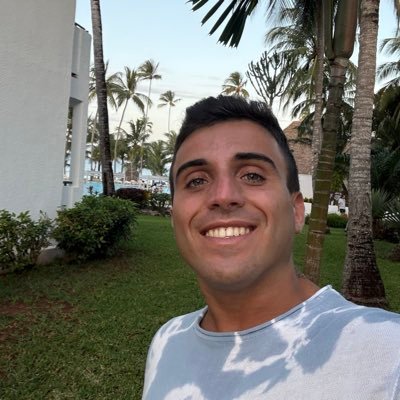 Luke5vvn's profile picture. 