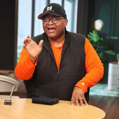 Truhmusic's profile picture. ⛪️ Executive Pastor  🗣 Founder/CEO truhMedia & Management LLC #💪🏽 Coaching Team Lead for: Dean Graziosi & Tony Robbins