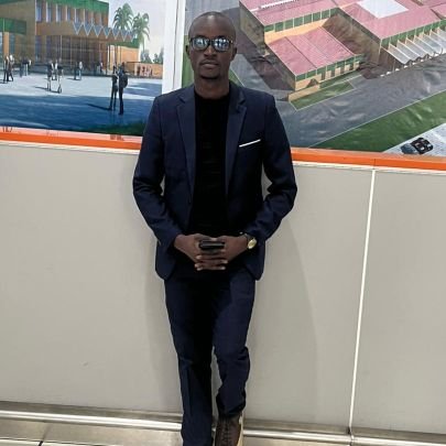 ekilocha94013's profile picture. *Juriste 
*Magistrat 
*Candidat au DES unikis
* chantre 
chrétien