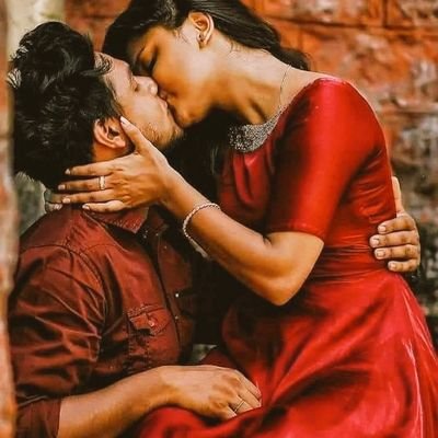 rasigan3881's profile picture. விரும்பி வந்தால் TakeCare...!🥰
விலகிப்போனால் Don'Care...!😏