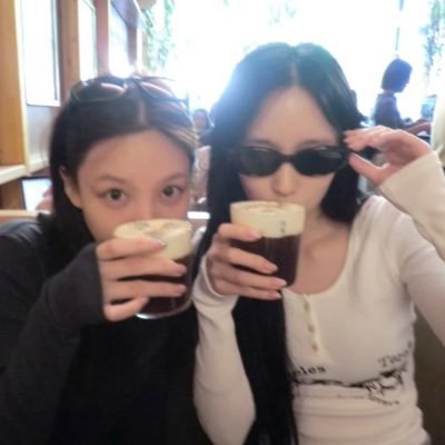 cloudsabc's profile picture. many things combined/minors dni/